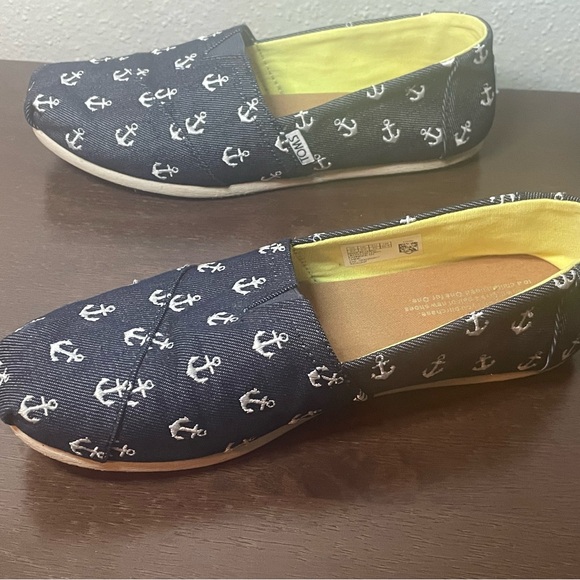 TOMS Women's Anchor Print Shoes - Navy (Nautical/Yacht Rock/Boat/Beach) - Picture 5 of 6